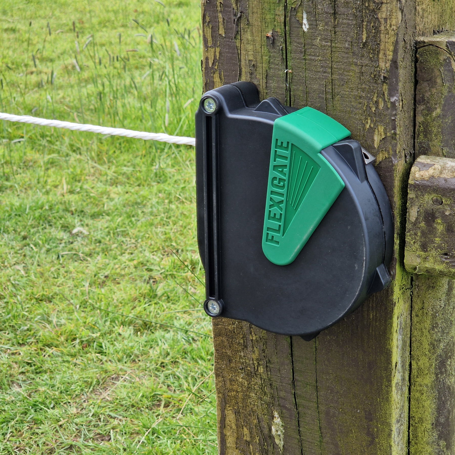 Flexigate Retractable Gate 7.5m - White, 6mm Poly Rope