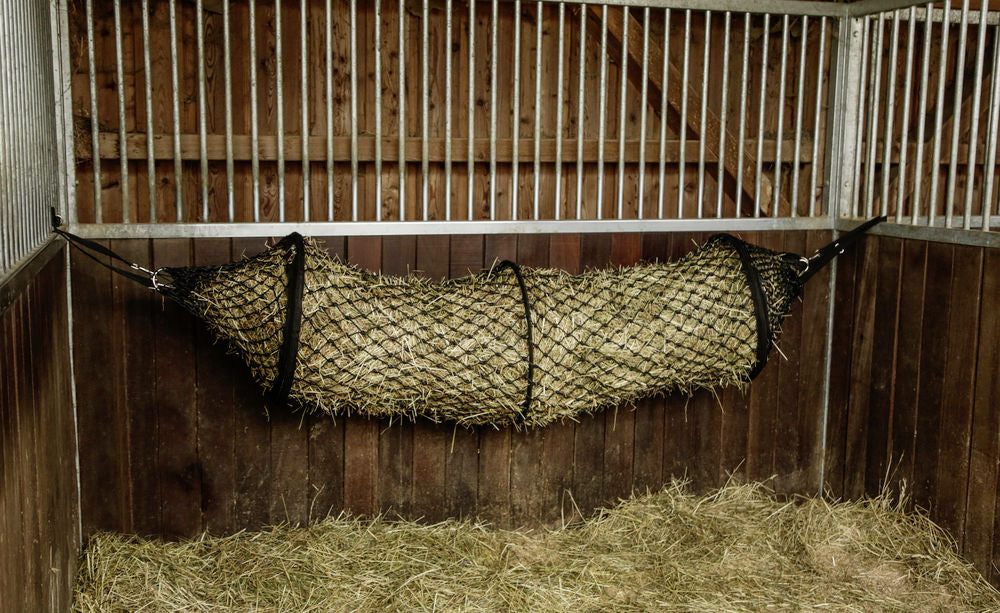 Hay Net 295L Hanging Tunnel Polyester Mesh 150x50cm Easy Fill Tear Resistant