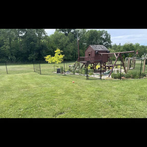 Freestanding DIY Dog Fence System