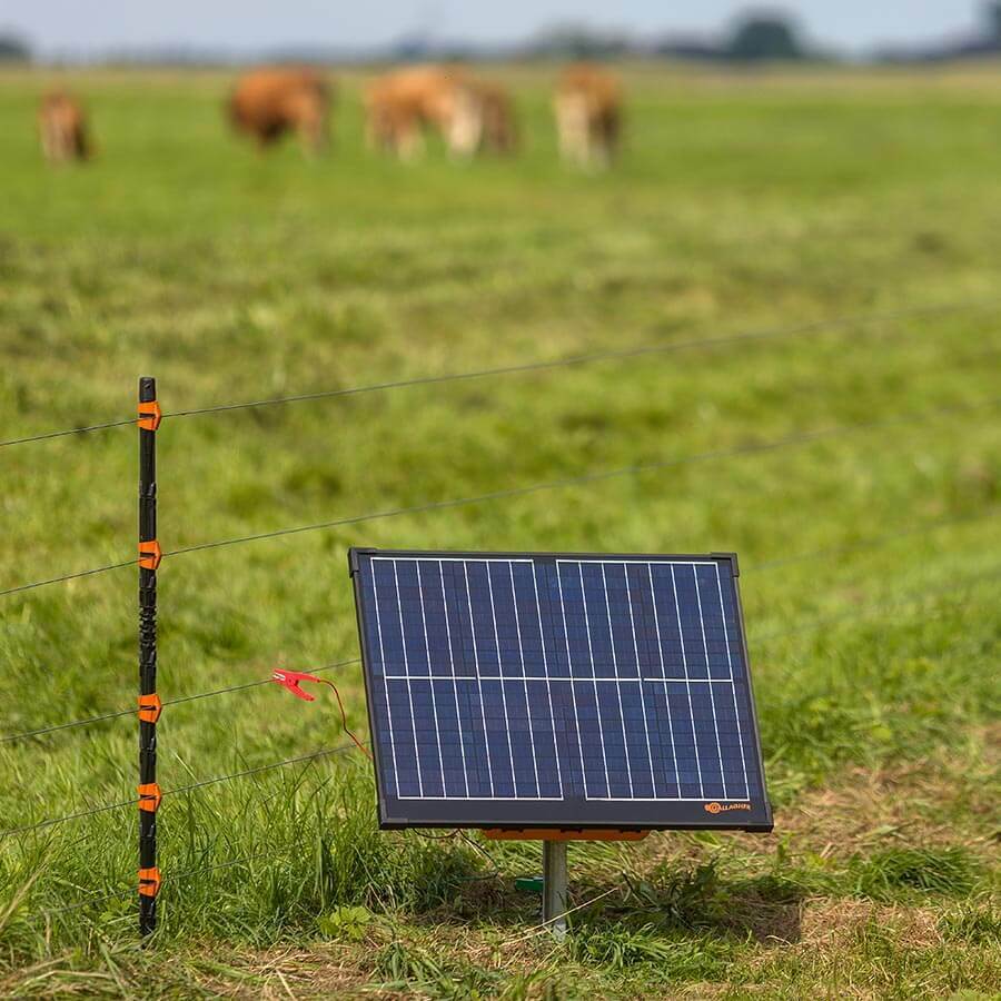 Gallagher S400 Solar Electric Fence Energiser - 4J 65km