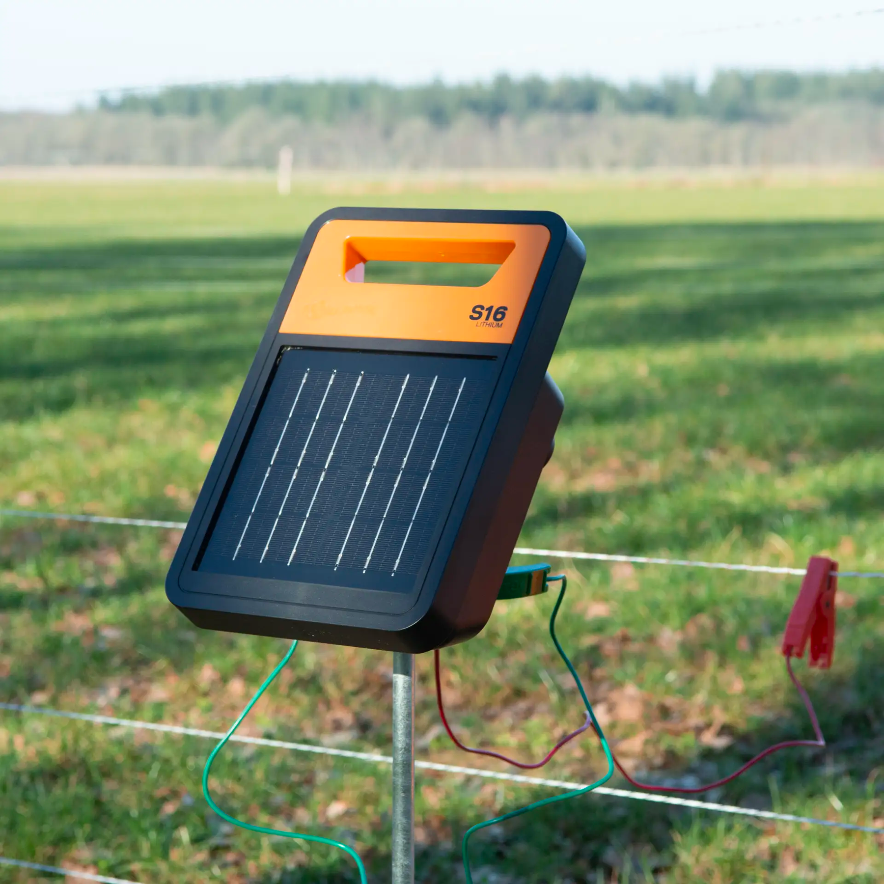 Gallagher S16LI Solar Electric Fence Energiser -  0.16J 1.5km