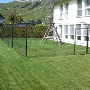 Free-Standing Cat Fence Enclosure System