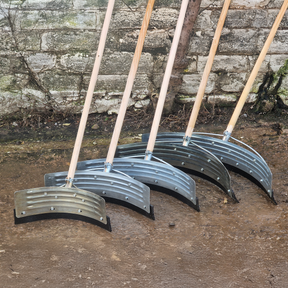 Yard Scraper Slurry Pusher Heavy Duty Metal Floor Squeegee Curved w/ Rubber Blade 18-34" (Shaft not included)