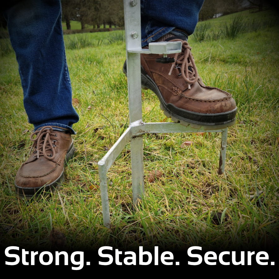 165cm Multipurpose Steel Post for Bolt-On Insulators w/ Thread-In Step